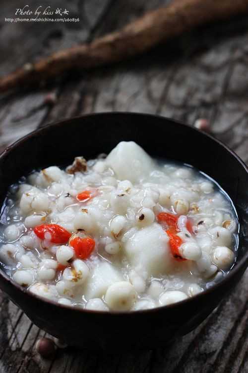 春雨绵绵 祛湿排毒食疗方你要知道_祛湿排毒吃什么好_祛湿排毒的食物有哪些-