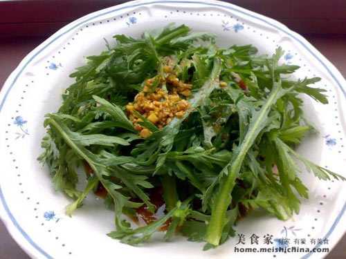 草长莺飞 一起吃野菜！_春季吃什么野菜好_春季能吃的野菜都有啥-