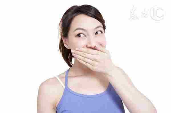 口臭可能是四种疾病信号|口臭|牙周病