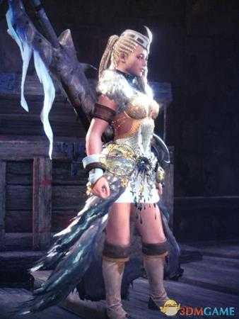 《怪物猎人：世界》贝希摩斯专用美型太刀配装心得