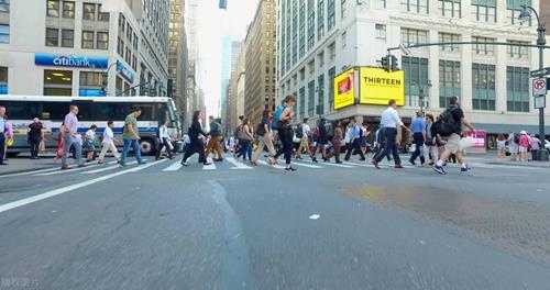 在深圳月薪多少才正常(工资需要达到多少才能生活得下去)