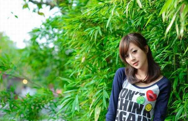 Photoshop将竹林美女图片调制出甜美的橙红色效果